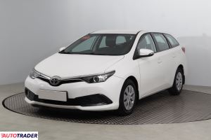 Toyota Auris 2016 1.4 88 KM