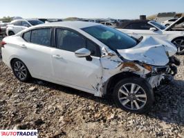 Nissan Versa 2020 1