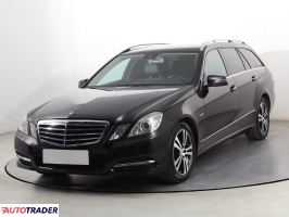Mercedes E-klasa 2011 2.1 167 KM