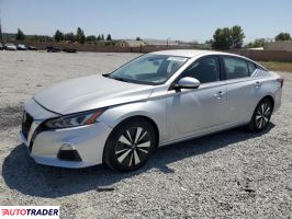 Nissan Altima - zobacz ofertę