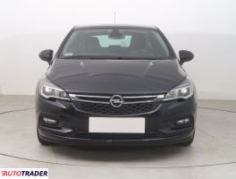 Opel Astra 2017 1.4 147 KM