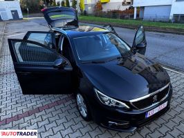 Peugeot 308 2019 1.2 130 KM