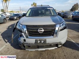 Nissan Pathfinder 2024 3