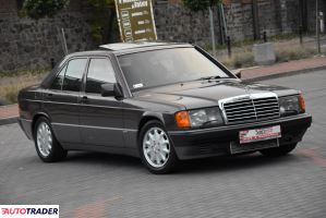 Mercedes W-201 (190) 1991 3 177 KM Mercedes W-201 (190) 1991 3 177 KM
