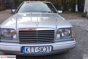 Mercedes E-klasa 1995 2 136 KM