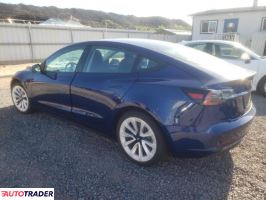 Tesla Model 3 2022