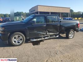 Chevrolet Silverado 2018 5