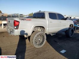 Toyota Tacoma 2018 3