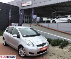 Toyota Yaris 2009 1.4 90 KM Toyota Yaris 2009 1.4 90 KM