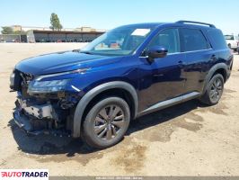 Nissan Pathfinder 2023 3