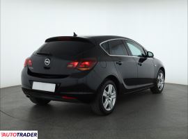 Opel Astra 2010 1.4 118 KM