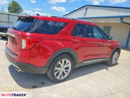 Ford Explorer 2022 3
