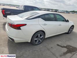 Nissan Altima 2021 2