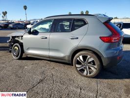 Volvo XC40 2023 2