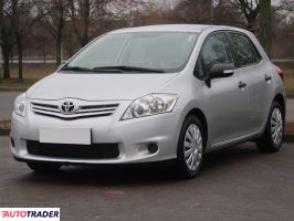 Toyota Auris 2011 1.6 130 KM