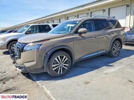 Nissan Pathfinder 2024 3