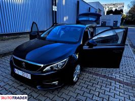 Peugeot 308 2019 1.2 130 KM