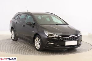 Opel Astra 2016 1.6 108 KM
