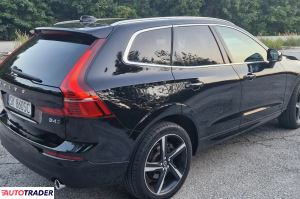 Volvo XC60 2019 2.0 197 KM