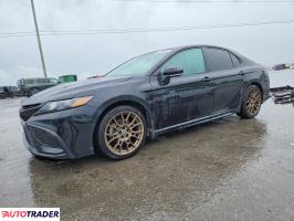 Toyota Camry - zobacz ofertę