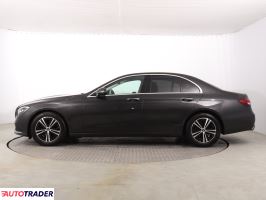 Mercedes E-klasa 2022 2.0 191 KM