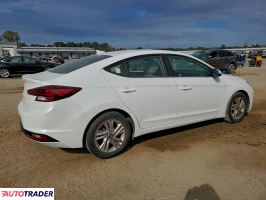 Hyundai Elantra 2019 2