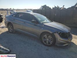 Volkswagen Jetta 2019 1