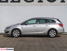 Opel Astra 2015 1.6 108 KM