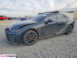 Lexus IS - zobacz ofertę