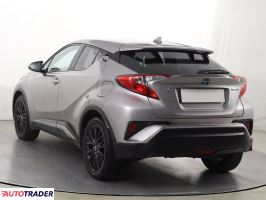 Toyota C-HR 2018 1.8 120 KM