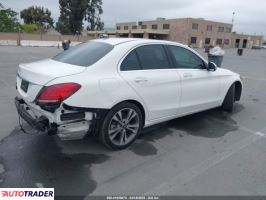 Mercedes 300 2019 2
