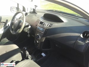Toyota Yaris 2010 1.4 90 KM Toyota Yaris 2010 1.4 90 KM