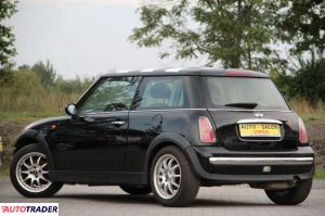 Mini Cooper 2002 1.6 90 KM Mini Cooper 2002 1.6 90 KM