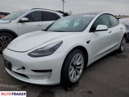 Tesla Model 3 2022