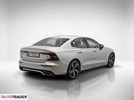 Volvo S60 2020 2.0 197 KM