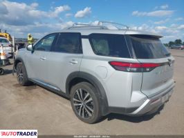 Nissan Pathfinder 2023 3