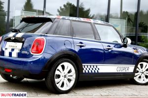 Mini Cooper 2016 1.5 116 KM