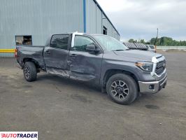 Toyota Tundra 2021 5