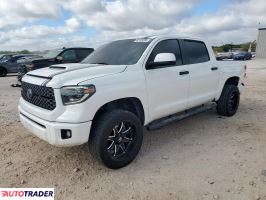 Toyota Tundra 2021 5