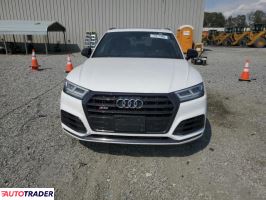 Audi Q5 2019 3