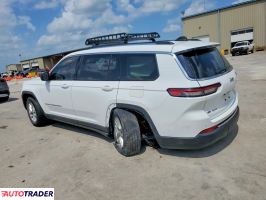 Jeep Cherokee 2022 3