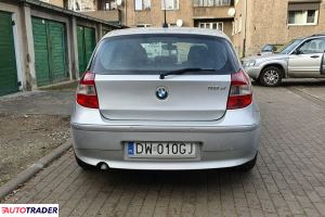 BMW 118 2006 2 122 KM