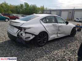 Lexus IS 2025 3