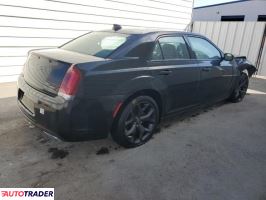 Chrysler 300C 2022 3