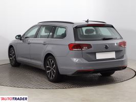 Volkswagen Passat 2022 2.0 187 KM