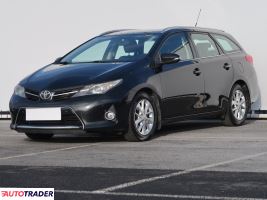 Toyota Auris 2014 2.0 122 KM