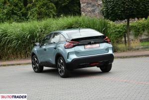 Citroen C4 2022 1.2 130 KM