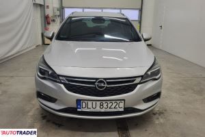Opel Astra 2018 1.6 136 KM