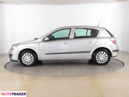 Opel Astra 2004 1.6 103 KM