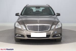 Mercedes E-klasa 2010 2.1 201 KM
